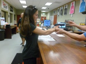 55-lucile-ne-pouvait-pas-ne-pas-essayer-lexperience-a-son-tour